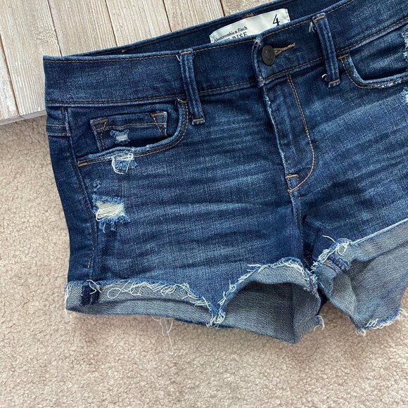 Abercrombie & Fitch Womens 4 / 27 Low Rise Distressed Denim Fringe Cuffed Short - Picture 8 of 11